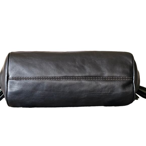 Dooney & Bourke Florentine Black Hobo Shoulder Handbag Excellent Cond - Picture 4 of 13